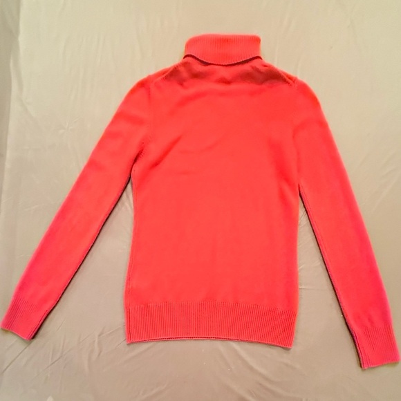 French Connection Red Turtleneck Sweater Size Medium MSRP $148 - Picture 9 of 9